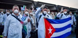 Kübalı doktorlar: Devrimci bir görevimiz var