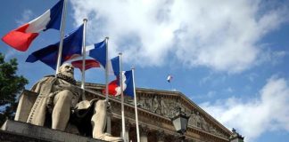 Koronavirüsten Fransa’ya ekonomik darbe