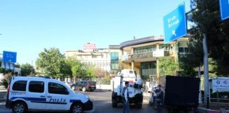 Belediye başkanlarına gözaltı