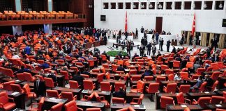 Meclis’ten geçti! Yasaklı saatlerde alkol satana 320 bin ceza