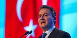 Babacan’dan Cumhurbaşkanlığı sistemine eleştiri