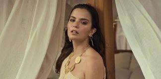 Aslı Bekiroğlu süper minisiyle konuşuldu