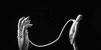 Talat Atilla yazdı: Kişilik bozukluğunu karizma sanıyor olabilir miyiz?