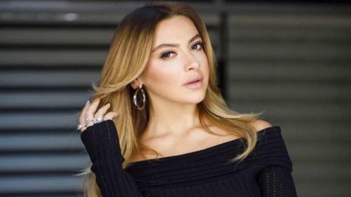unlu_sarkici_hadise_sacini_boyatmak_icin_belcikaya_gitti_1580113613_2441