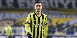 Fenerbahçe’ye Mesut Özil kötü haber!