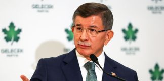 Davutoğlu’ndan Muharrem İnce’ye tepki: Erdoğan’la yarışıyor