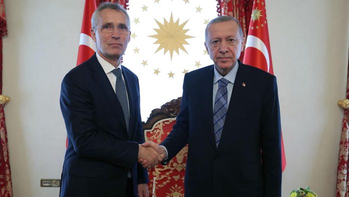 erdogan-stoltenberg-aa-2056345