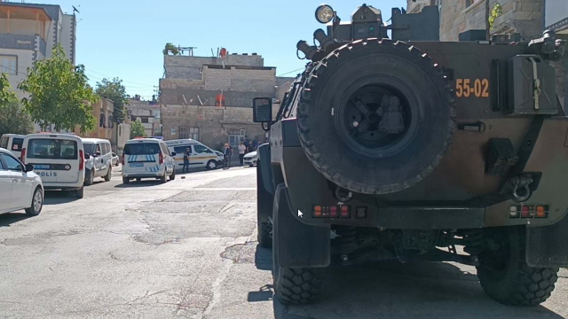 gaziantep-te-husumetli-iki-aile-arasinda-silahli-16081493_342_m