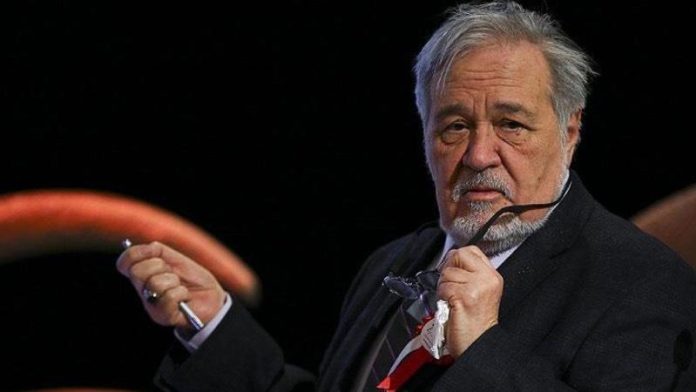 prof-dr-ilber-ortayli-egitim-goz-boyamayla-devam-edemez-bu-iktidar-ve-muhalefet-meselesi-degil-ulusal-bir-meseledir-9FOWzhKG