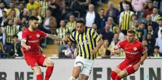 Fenerbahçe Antalya engelini 3 golle geçti!