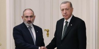 Erdoğan Paşinyan ile görüştü!