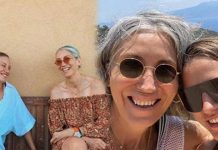 Serenay Sarıkaya’nın annesi ünlü oyuncunun babası ile birlikte görüntülendi!