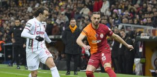 Galatasaray zor da olsa kazanmayı bildi!