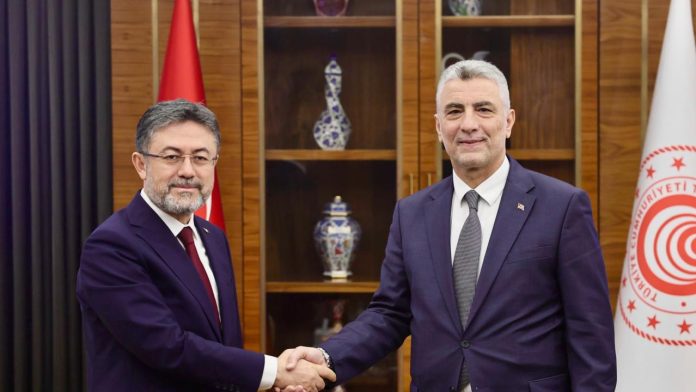 bakan-bolat-ve-yumakli-omerbolattr-2171192