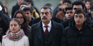 Bakan Tekin: Bu ülke 7’den 70’e bütün gençleriyle, vatandaşlarla bir bütün olarak vatan toprağını savunacaktır!