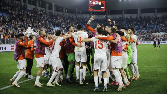 a-milli-futbol-takimi-aa-2123389_2