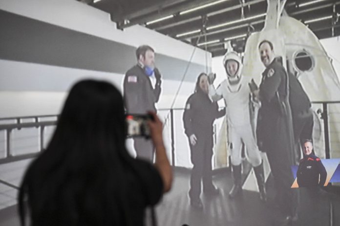 alper-gezeravci-dunyaya-dondu-182951-20240209