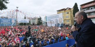 Cumhurbaşkanı Erdoğan: Önümüzdeki bayram emeklilerin ikramiyesini 3 bin liraya yükselteceğiz!