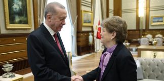 Cumhurbaşkanı Erdoğan ABD’li senatör Jeanne Shaeen’i kabul etti!