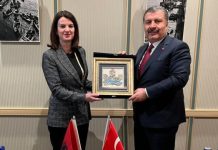 Bakan Koca Arnavut mevkidaşıyla bir araya geldi!