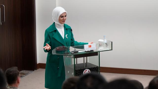 mahinur-ozdemir-goktas-aa-2183974_2