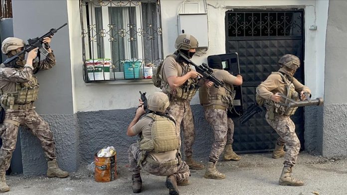 thumbs_b_c_fb1d4ed5089b0e5b3657dfa54290523b