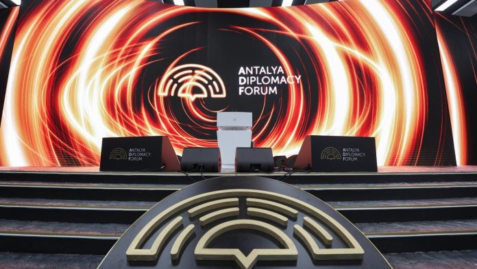 antalya-diplomasi-forumu-2193714