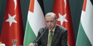 Cumhurbaşkanı Erdoğan: Büyük bir barbarlığa şahit oluyoruz !