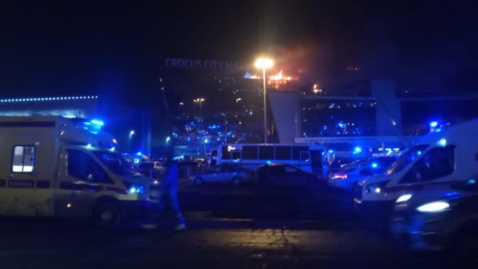 russia-moscow-gun-attack-aa-2205036