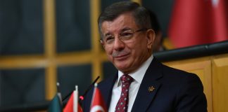 Davutoğlu: Derhal bir kriz masası kurun!