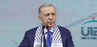 Cumhurbaşkanı Erdoğan: Modern dönem firavunlarını görmek isteyen hiç uzağa gitmesin!