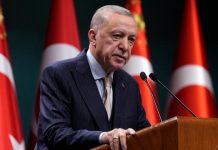 Cumhurbaşkanı Erdoğan Romanyalı mevkidaşıyla görüştü!