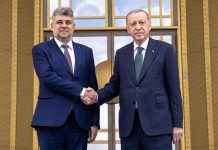 Cumhurbaşkanı Erdoğan Romanya Başbakanı Ciolacu’yu resmi törenle karşıladı!