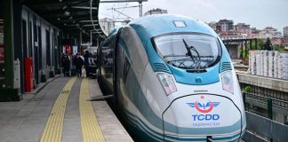 İstanbul- Sivas YHT ilk seferi yapıldı!