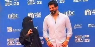 Burak Özçivit Arap hayranının isteğini kabul etmedi! O anlar gündem oldu