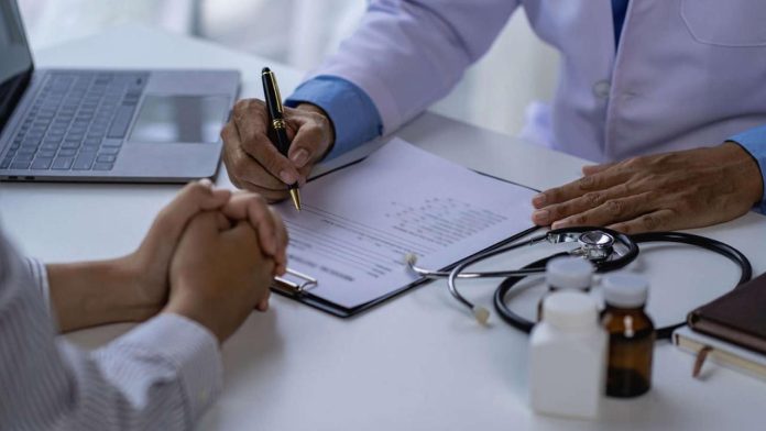 doktor-muayene-getty-2226770 (1)