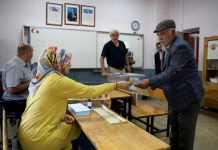 3 ilçe Ve 4 beldede oy kullanma işlemi başladı!