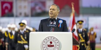 Bakan Yerlikaya: Dağdaki teröristlerin de şehirlerdeki eşkıyaların da nefeslerini kesiyoruz