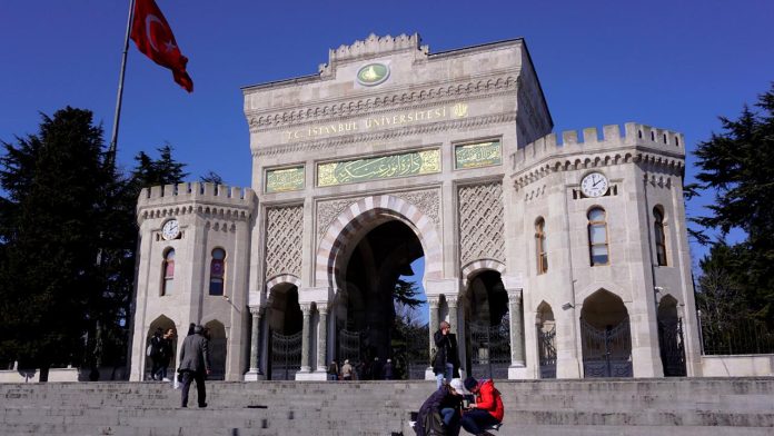 istanbul-universitesi-1475729