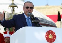 Cumhurbaşkanı Erdoğan: Bizler bu toprakların emanetçisi değil, asıl sahipleriyiz!