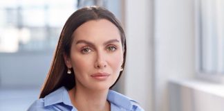 Birce Akalay’dan annesi ile paylaşım!