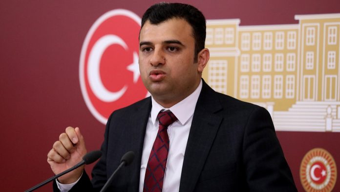 omer-ocalan-4-yil-sonra-terorist-basi-ile-gorustu-sureci-siddet-zemininden-siyasi-zemine-cekecek-guce-sahibim-dedi-emcv