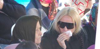 Gülşen’in babası son yolculuğuna uğurlandı!