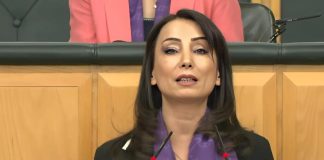 Hatimoğulları: O çamur döner size bulaşır!