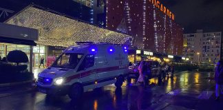 İstanbul’da AVM yangını!