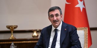 Cumhurbaşkanı Yardımcısı Yılmaz: En düşük emekli aylığıyla ilgili mutlaka bir değerlendirme yapılacaktır!