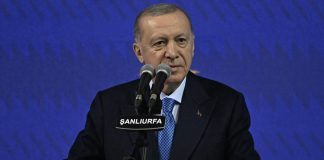 Cumhurbaşkanı Erdoğan: Terörle demokrasi yan yana olmaz!