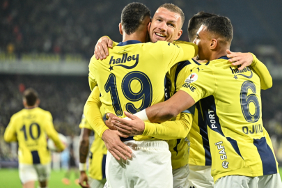 fenerbahce-hatay-i-rahat-gecti-1736100491-414_small