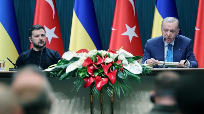 erdogan-zelenskiy-aa-2333821