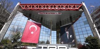 Ahmet Akın Başkanvekili koltuğunda!